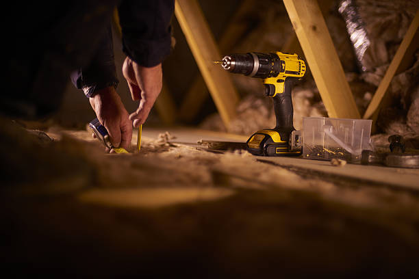 Best Professional Insulation Contractor  in George West, TX